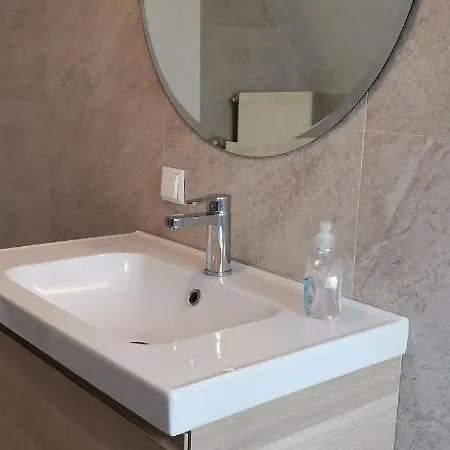 Holiday home Book-A-Room Salzburg Apartment 5-6-7-8 *