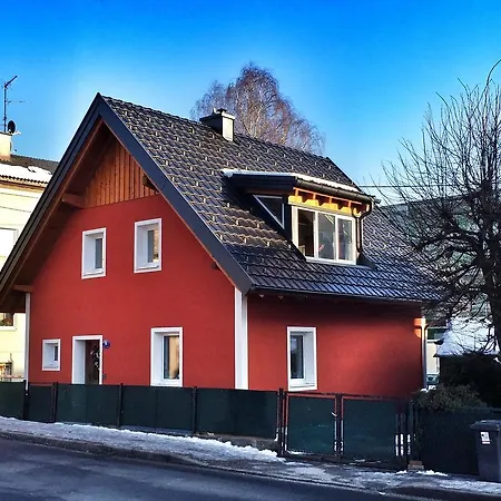 Holiday home Book-A-Room Salzburg Apartment 5-6-7-8 *